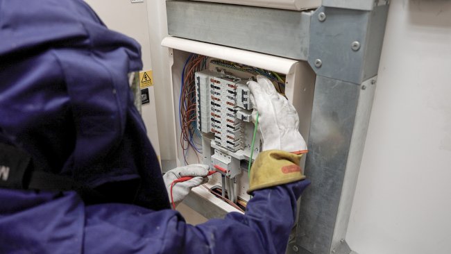 Preventing costly breakdowns through energised electrical maintenance